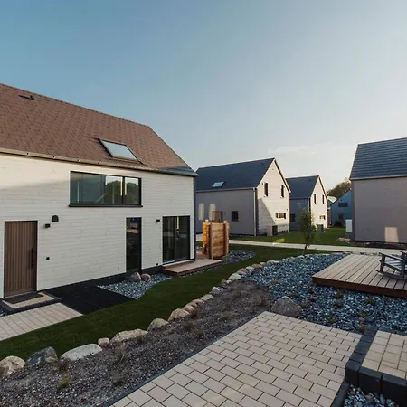 Familienhaus Mit Moderner Ausstattung بيت للعطل *