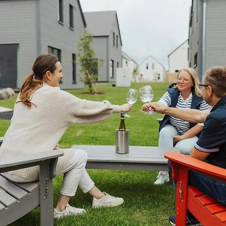 Familienhaus Mit Moderner Ausstattung *